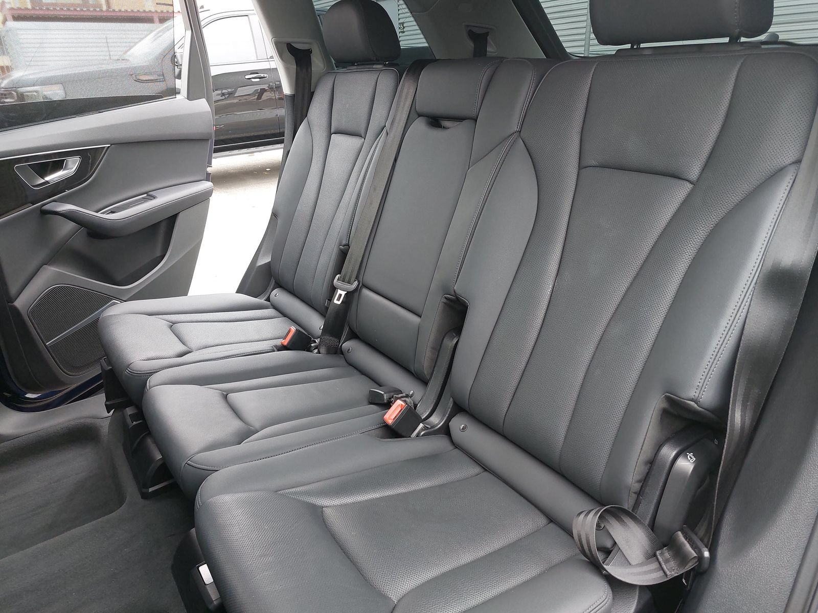 Used 2024 Audi Q7 3.0T Prestige AWD/4WD image 16