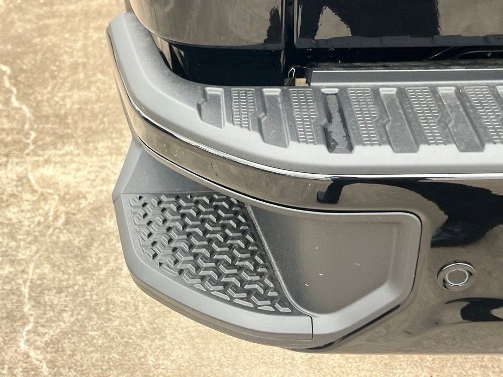 New 2026 Chevrolet Silverado 1500 RST w/ Texas Edition Plus RWD image 16