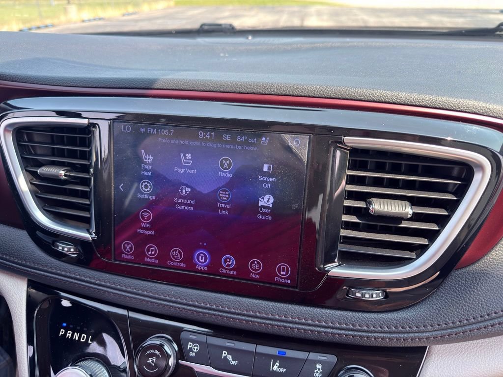 Used 2017 Chrysler Pacifica Limited w/ Advanced Safetytec Group FWD image 41