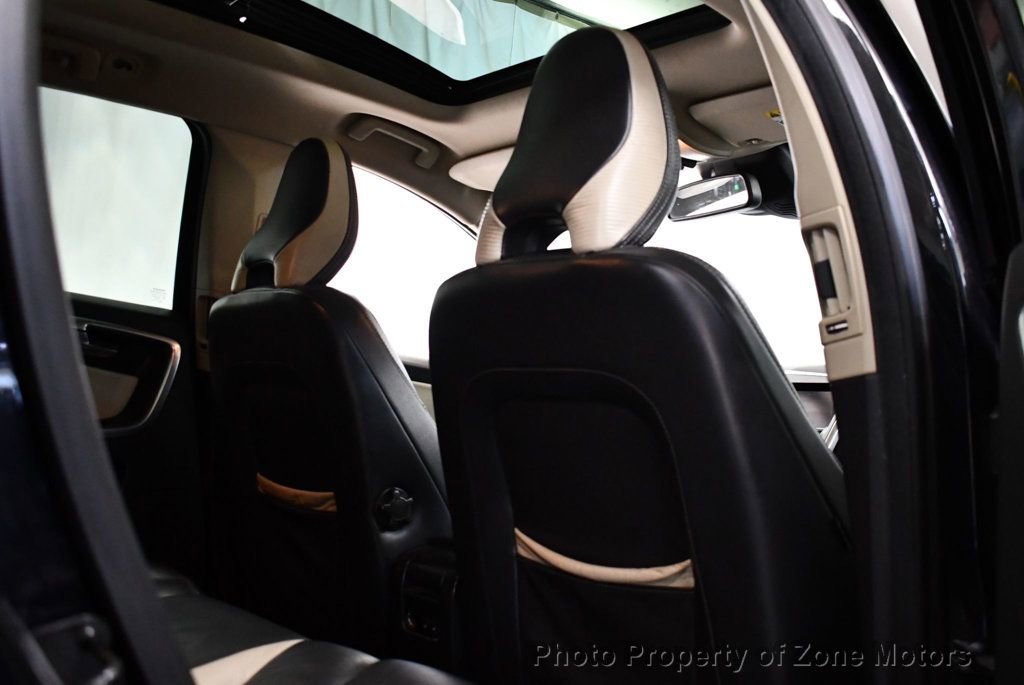 Used 2012 Volvo XC60 T6 R-Design image 15