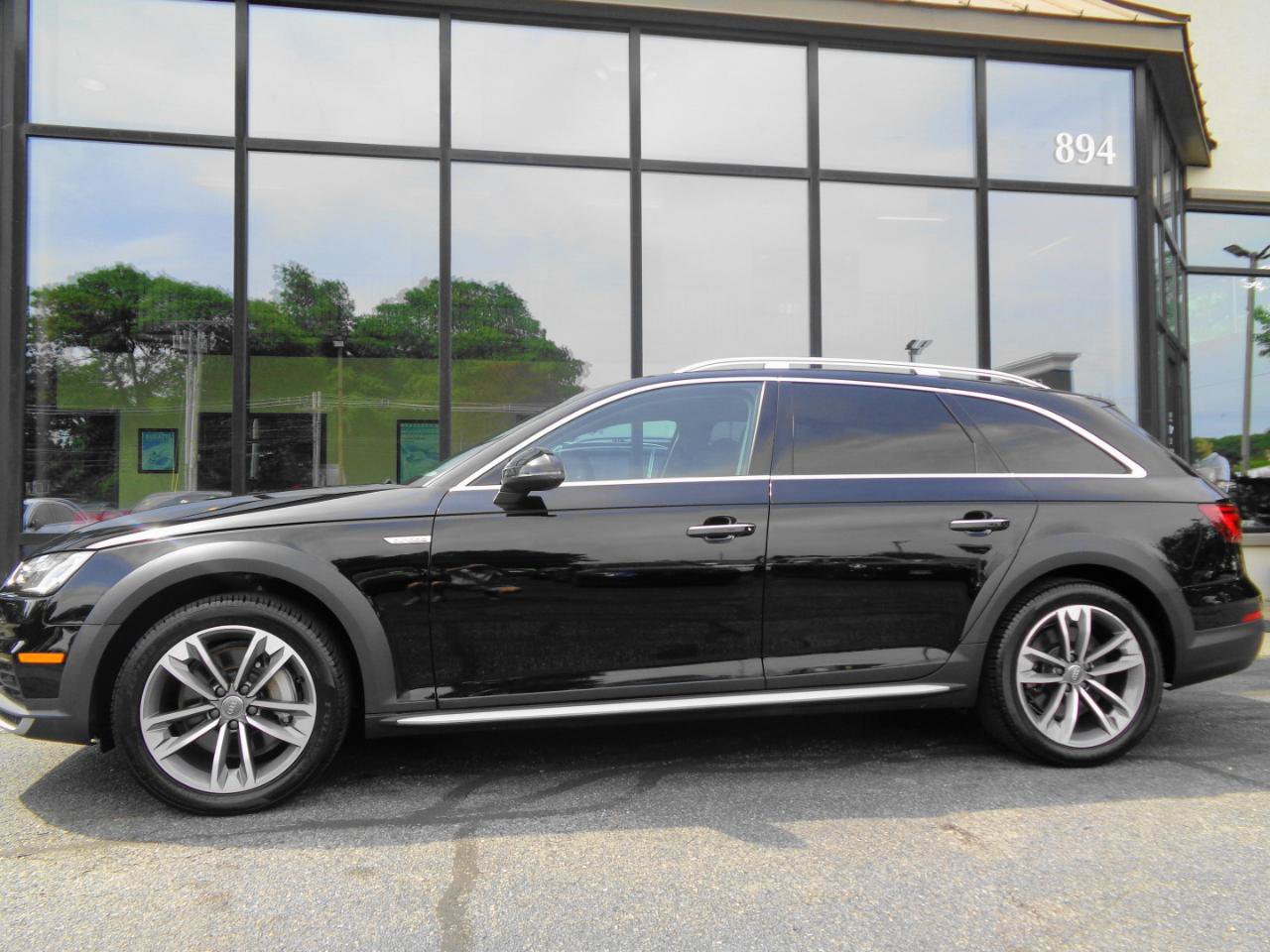 Used 2018 Audi A4 2.0T allroad Premium w/ Convenience Package AWD/4WD image 8