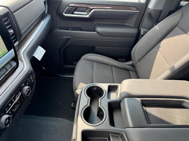 New 2026 Chevrolet Silverado 1500 RST w/ Z71 Off-Road Package AWD/4WD image 38
