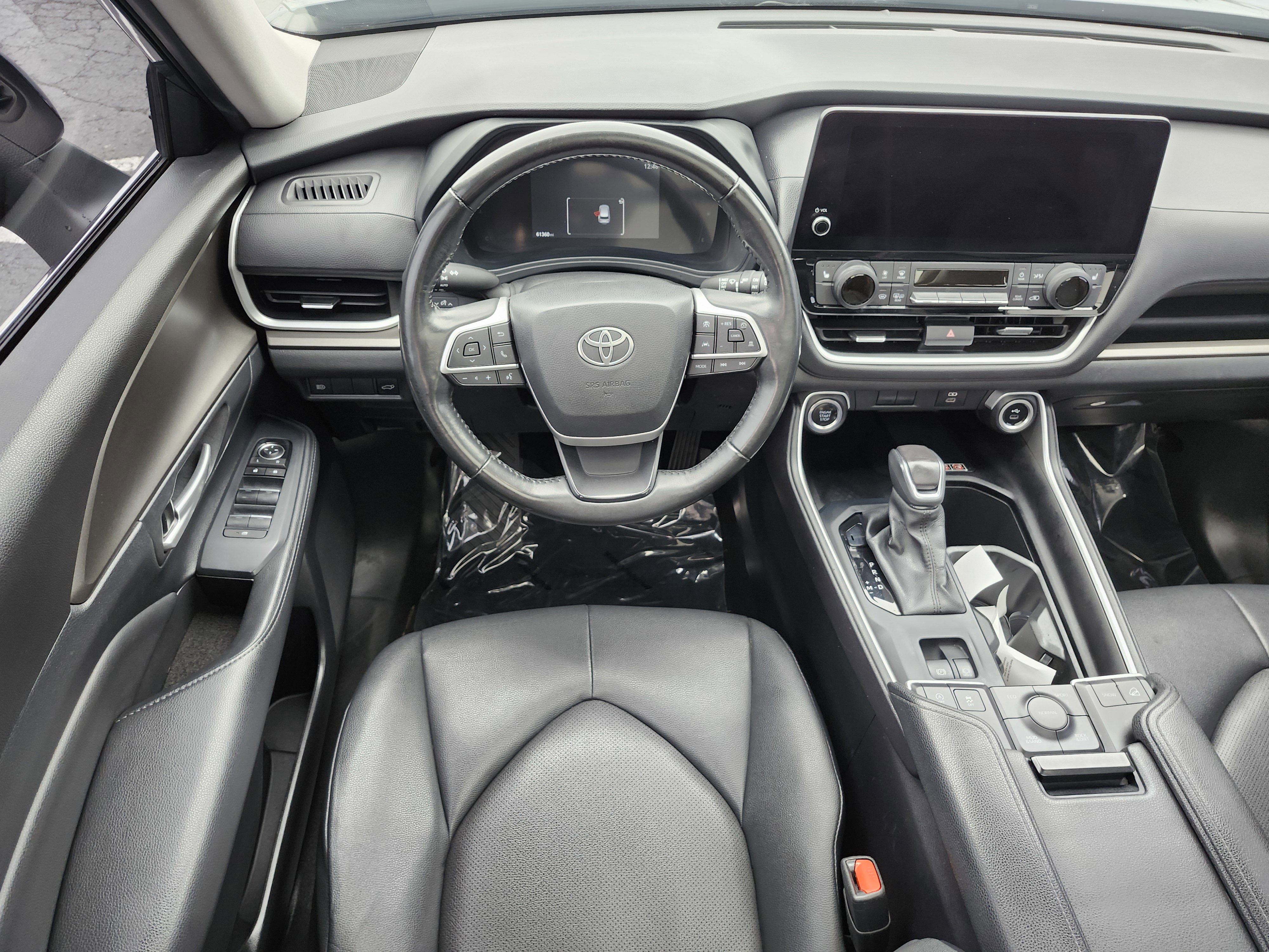 Used 2024 Toyota Grand Highlander Limited image 31