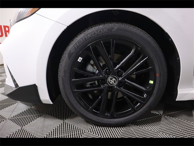 Used 2026 Toyota Camry SE image 34