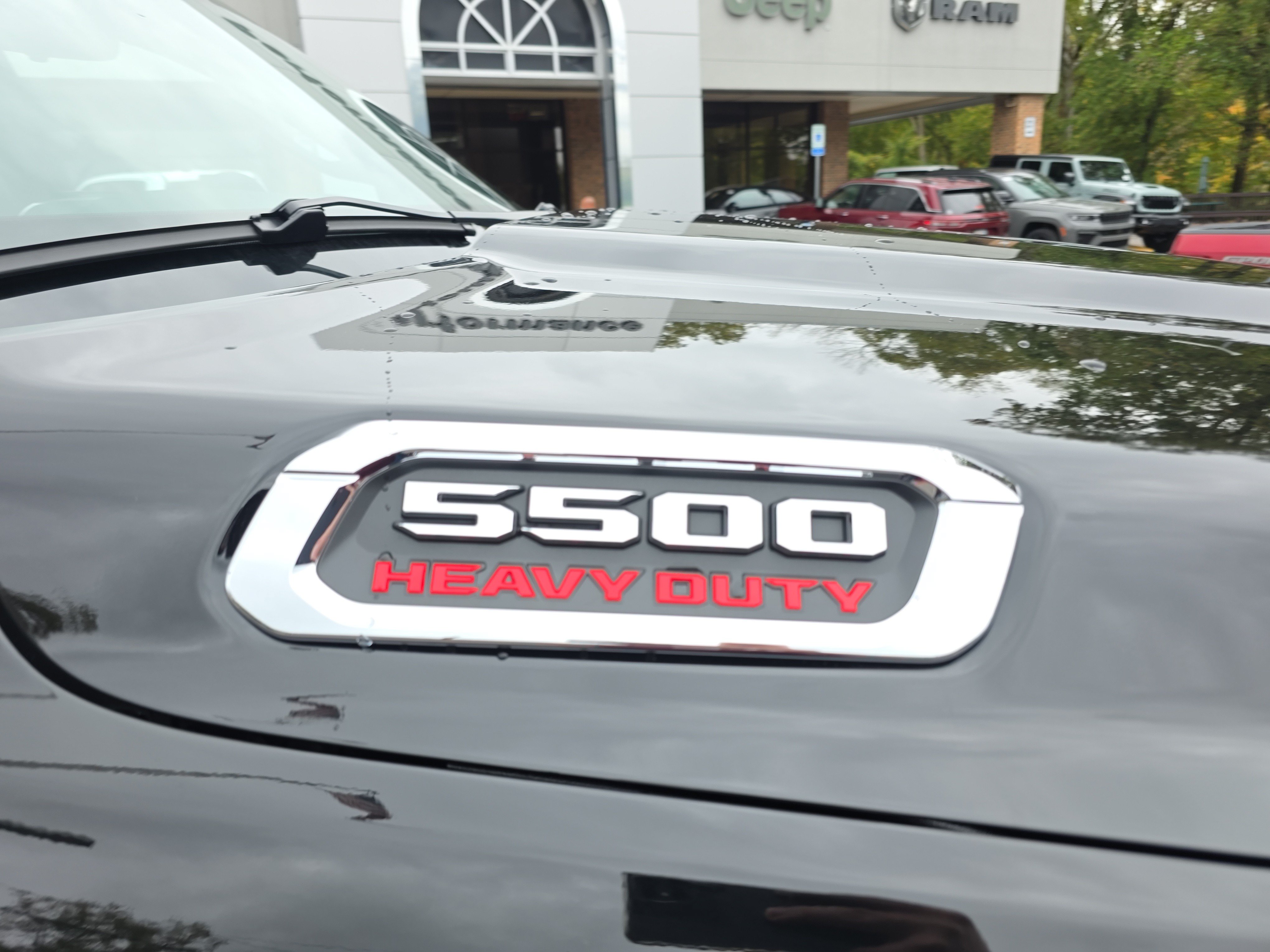 New 2027 RAM 5500 4x4 Crew Cab image 29