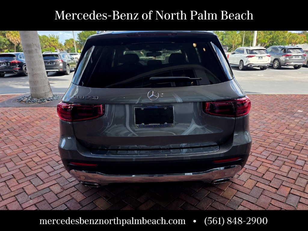 Used 2026 Mercedes-Benz GLB 250 image 5