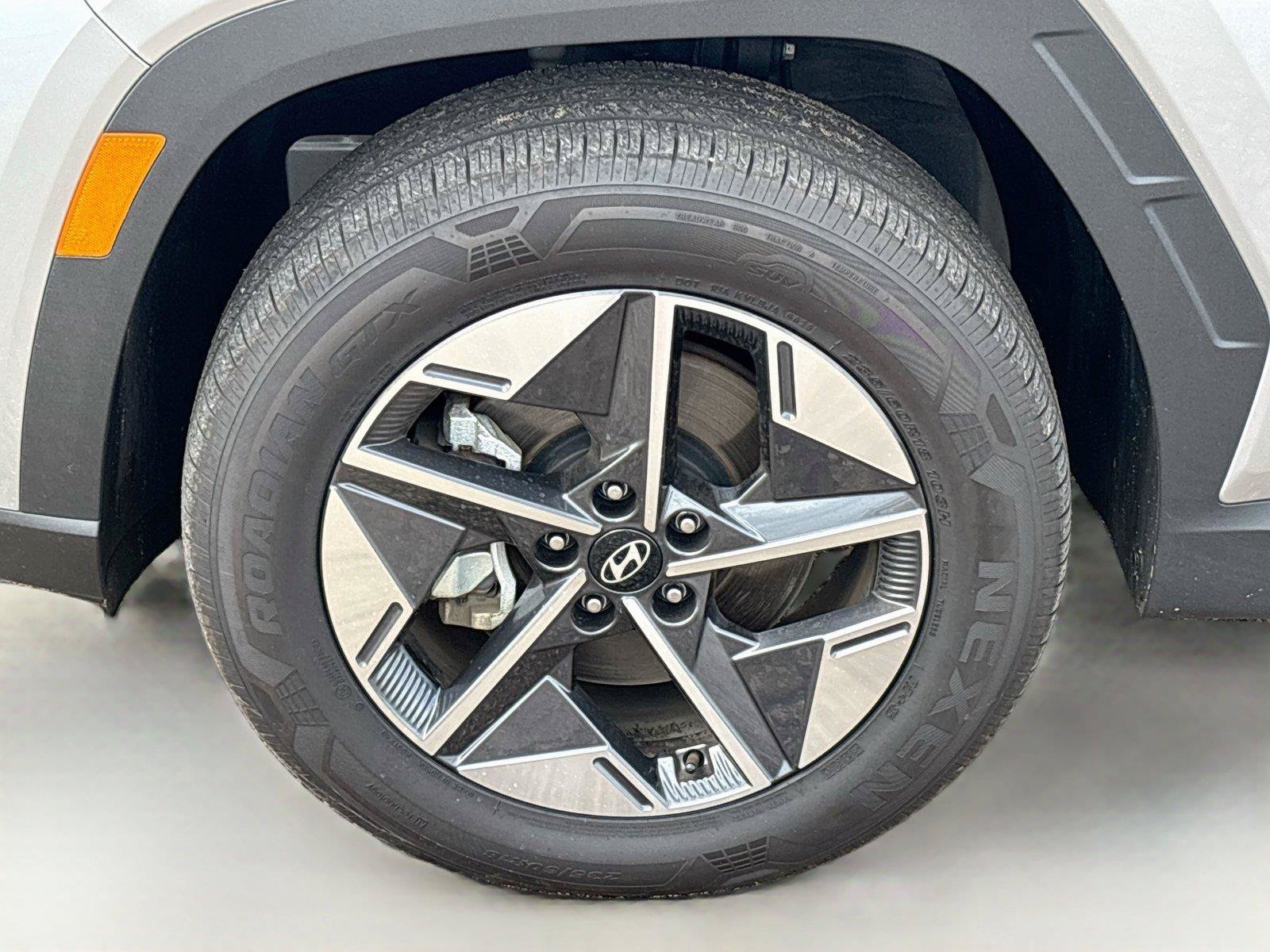 Certified 2025 Hyundai Tucson SEL AWD/4WD image 31