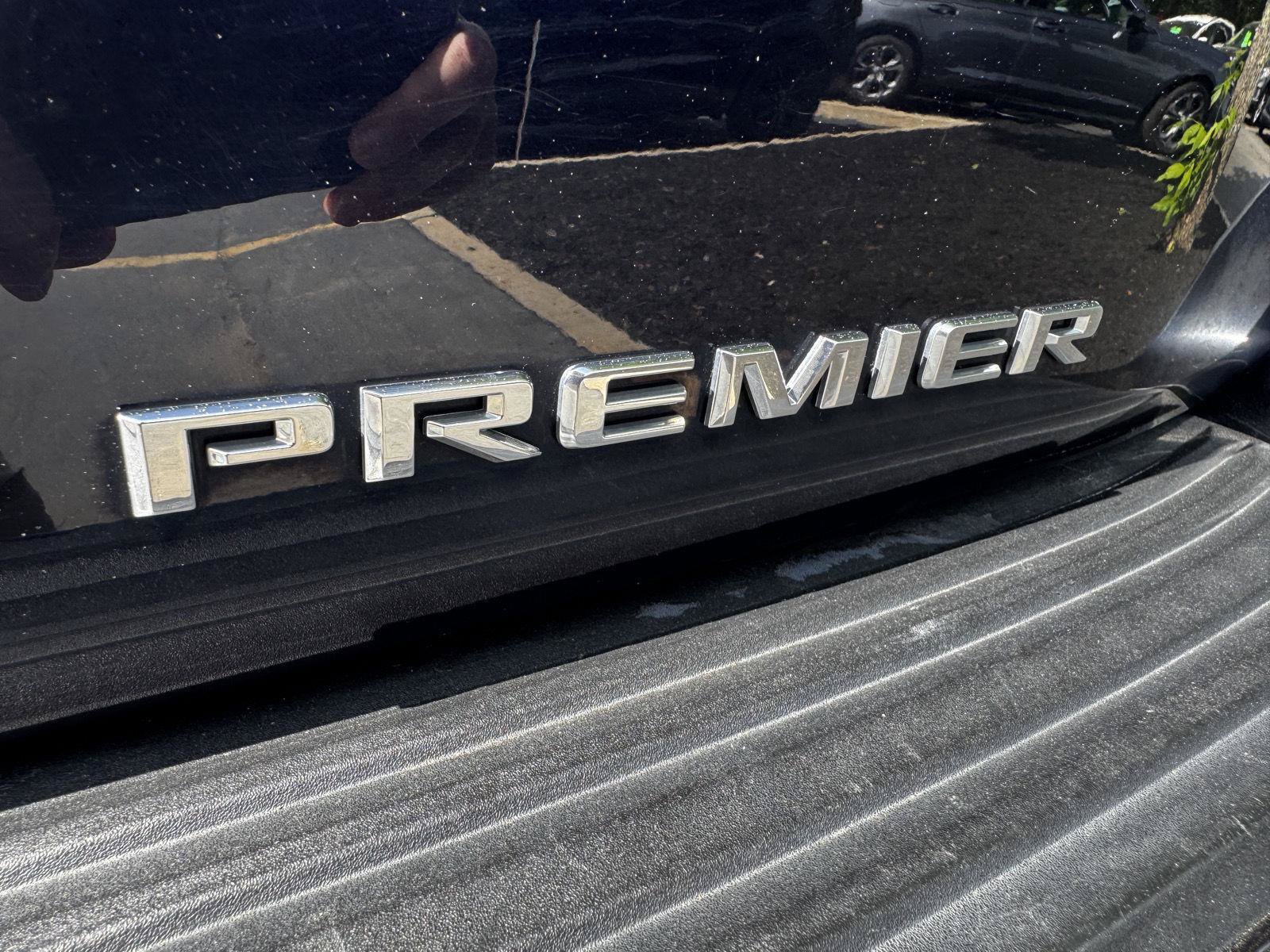 Certified 2021 Chevrolet Tahoe Premier w/ Premium Package AWD/4WD image 10