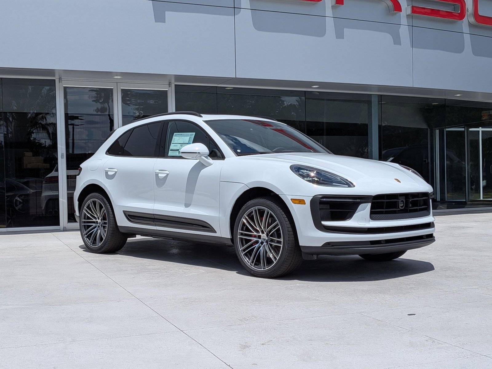 New 2026 Porsche Macan S AWD/4WD image 7