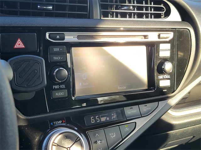 Used 2017 Toyota Prius C Two image 18