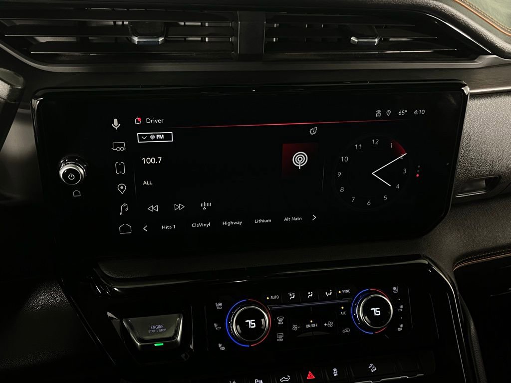 Used 2025 GMC Sierra 3500 AT4 w/ AT4 Premium Plus Package image 17