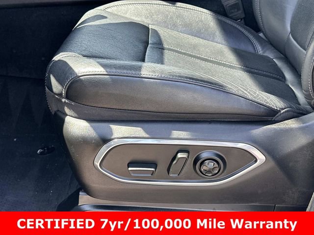 Certified 2024 Jeep Wagoneer Series II w/ Flexible Seating Group AWD/4WD image 23