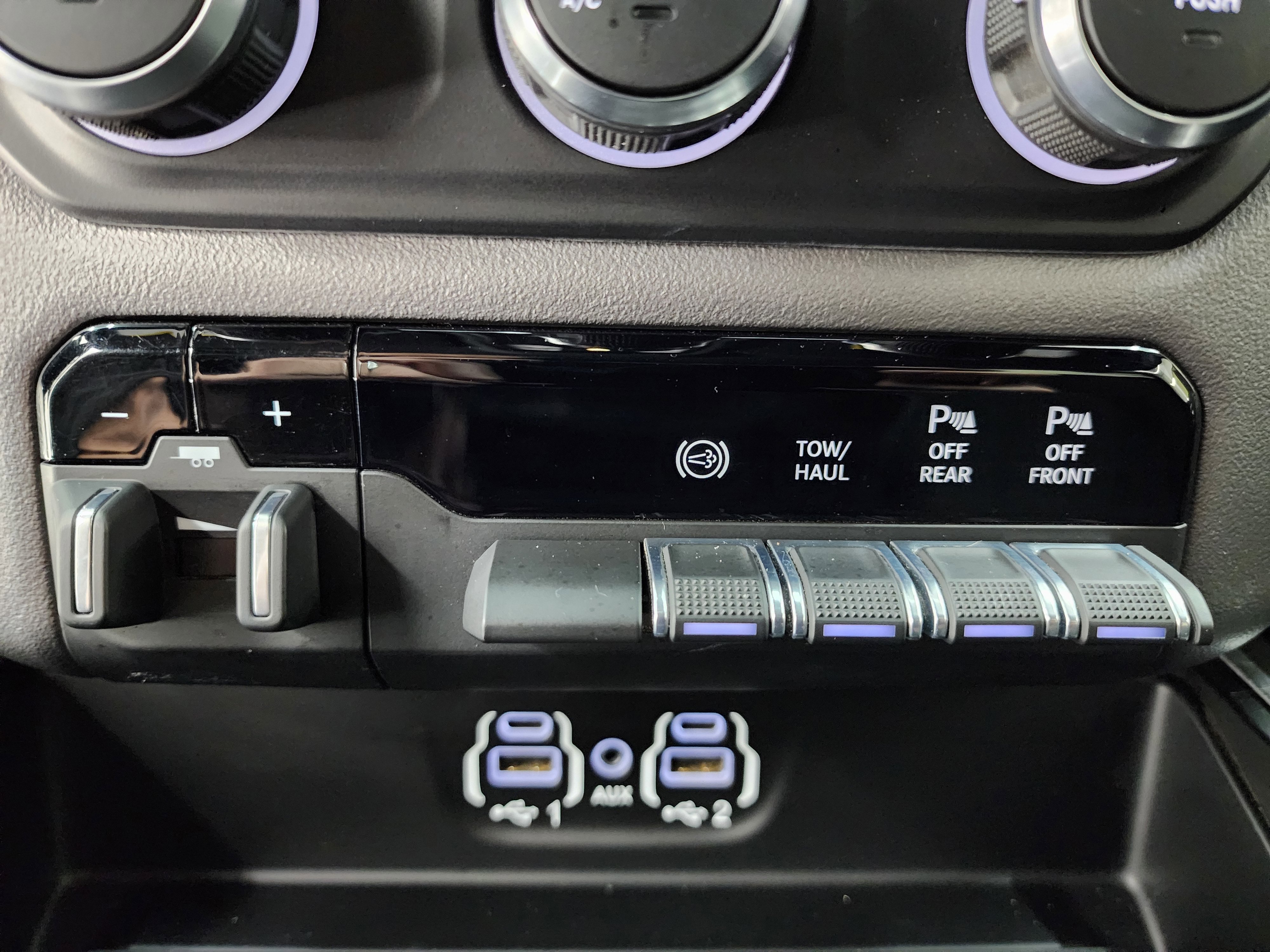 Used 2023 RAM 3500 Big Horn w/ Night Edition image 53