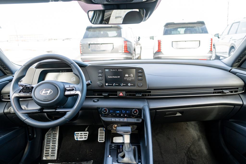 New 2026 Hyundai Elantra Sport image 15