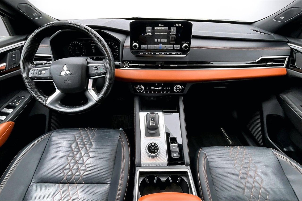 Used 2022 Mitsubishi Outlander SEL image 14