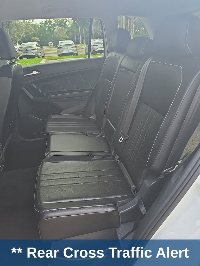 Used 2024 Volkswagen Tiguan SE image 20