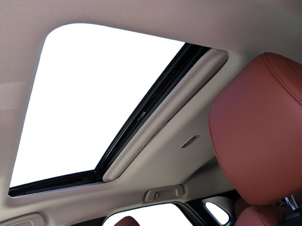 New 2025 MAZDA CX-30 Carbon AWD/4WD image 19