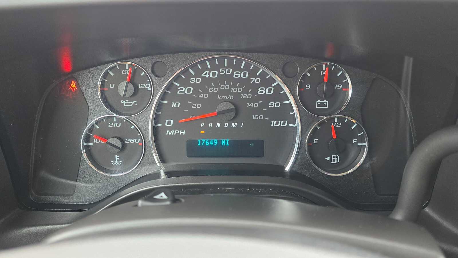 Used 2025 Chevrolet Express 2500 Extended w/ Driver Convenience Package RWD image 28
