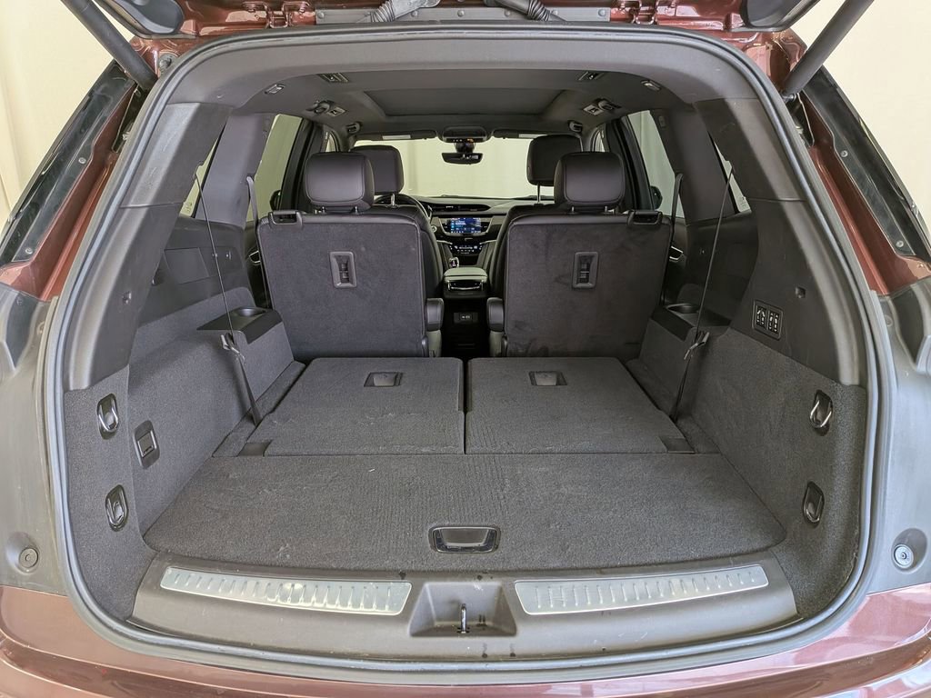 Used 2023 Cadillac XT6 Sport w/ Technology Package image 33