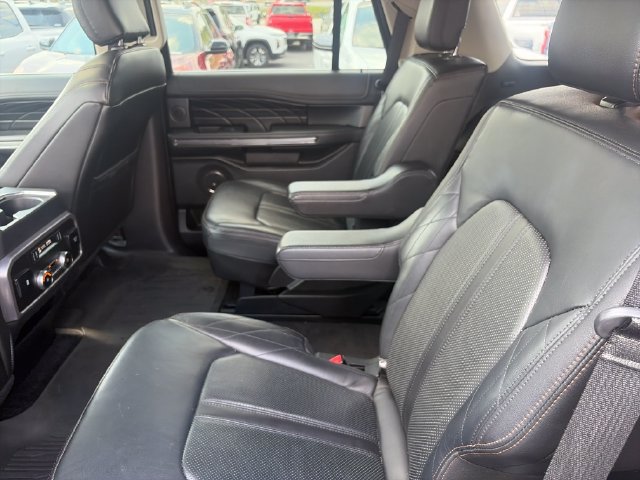 Used 2018 Ford Expedition Platinum AWD/4WD image 31