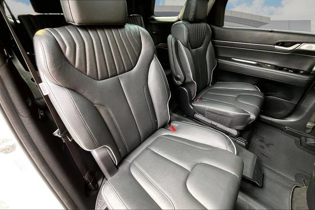 Used 2023 Hyundai Palisade Limited AWD/4WD image 27