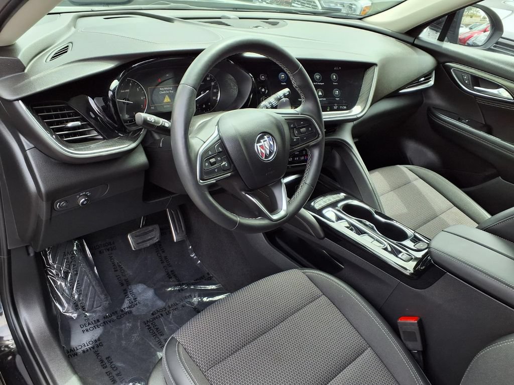 Certified 2023 Buick Envision Preferred w/ Sport Touring Package AWD/4WD image 4