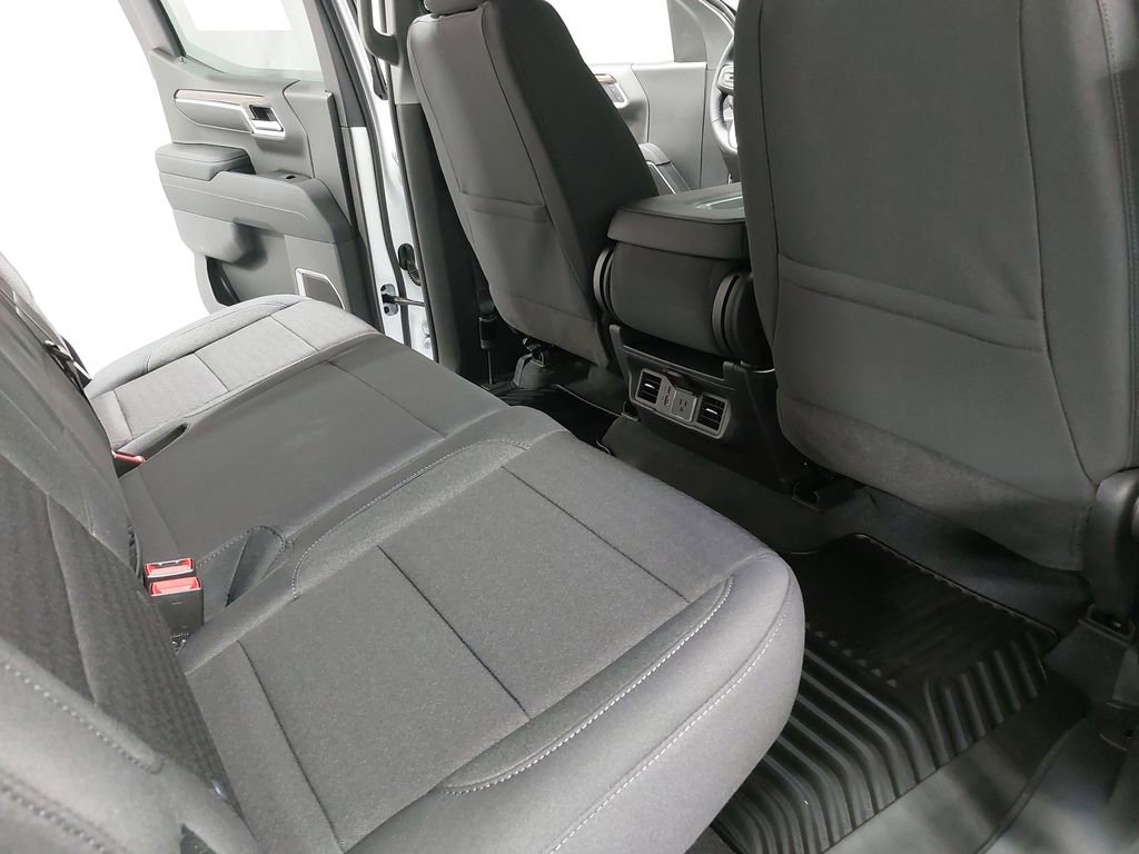 New 2026 GMC Sierra 1500 SLE w/ Preferred Package image 11