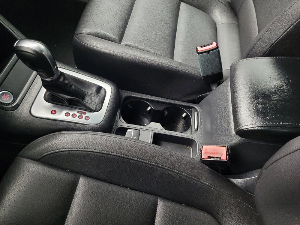 Used 2016 Volkswagen Tiguan R-Line image 26