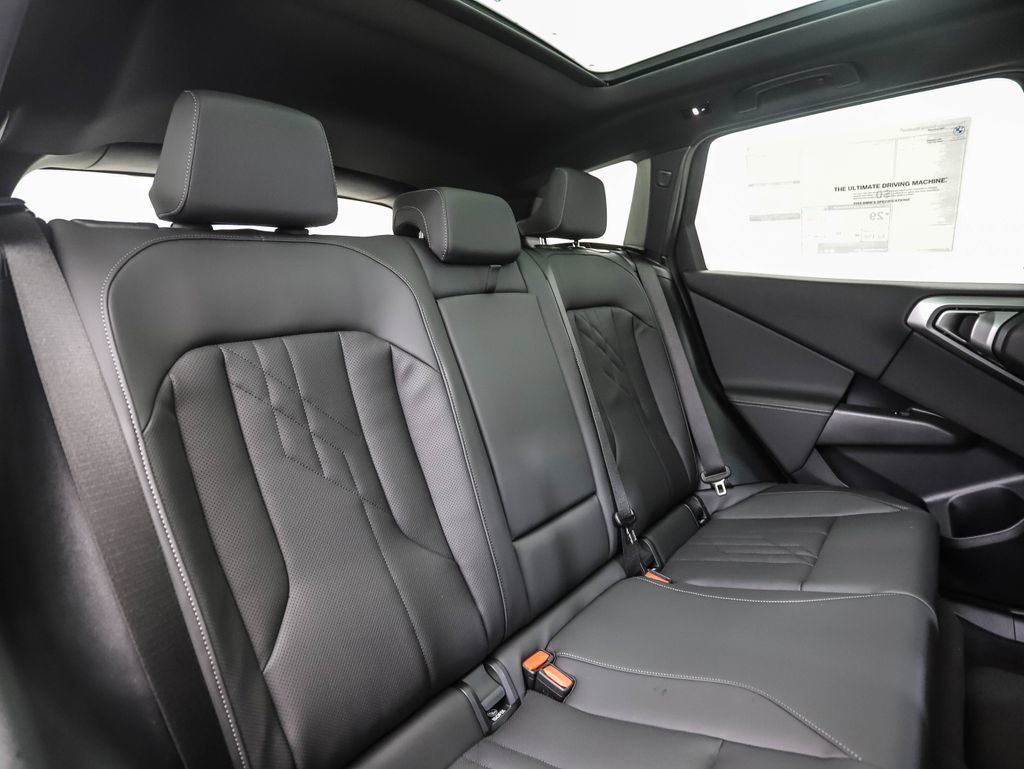 Used 2026 BMW X3 xDrive30 w/ Premium Package image 29