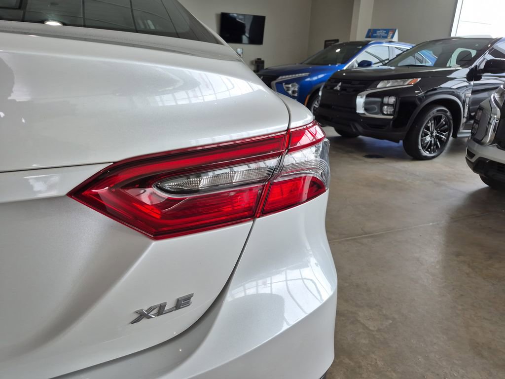 Used 2022 Toyota Camry XLE image 30