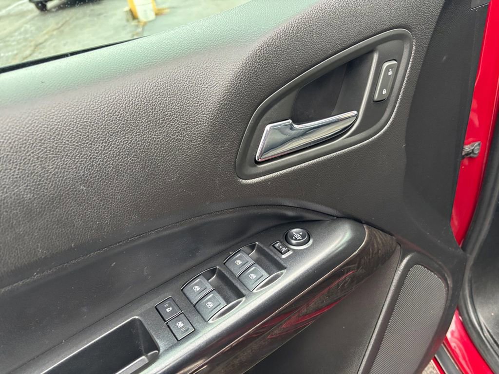 Used 2019 GMC Canyon SLE w/ SLE Convenience Package image 16