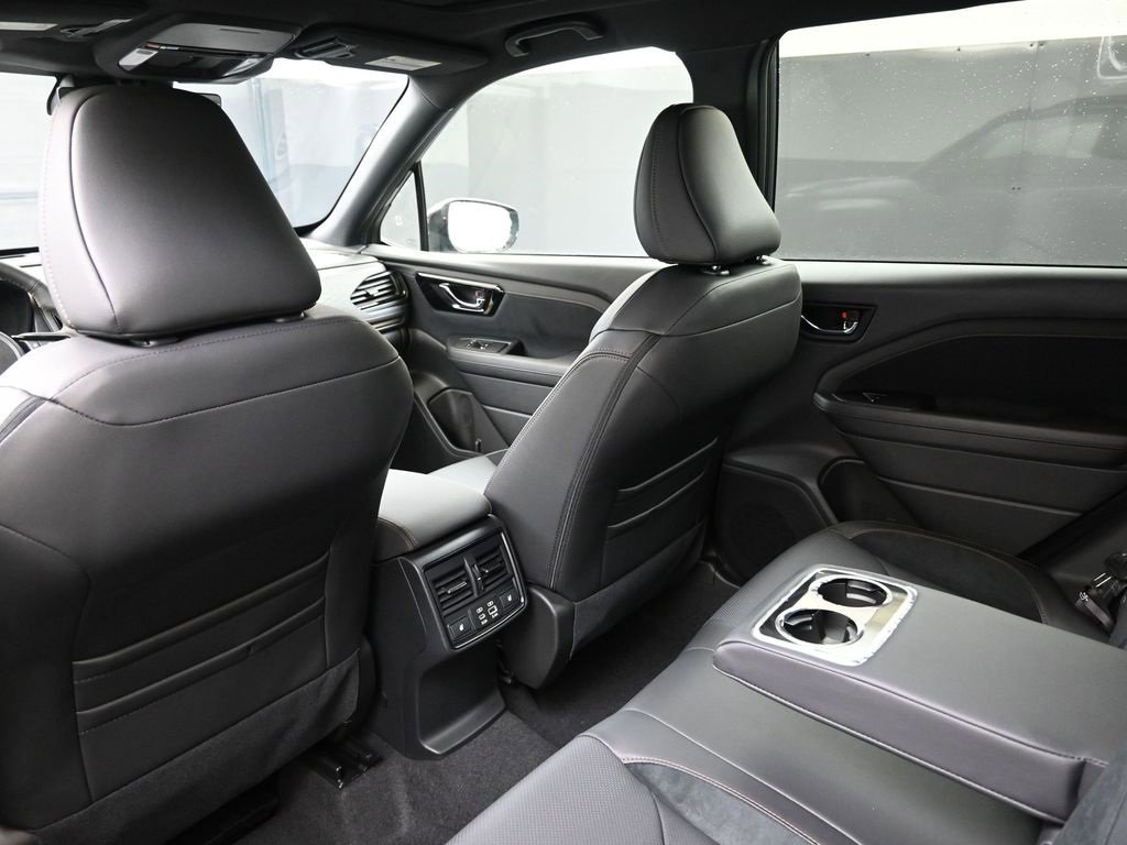 New 2025 Subaru Forester Touring image 19