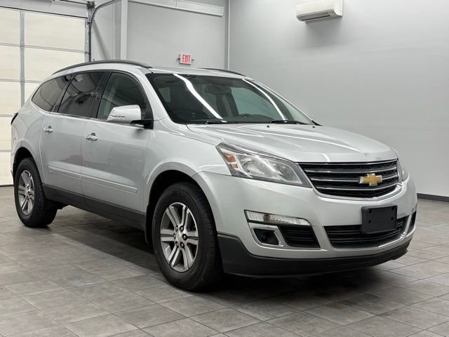 Used 2016 Chevrolet Traverse LT AWD/4WD image 1