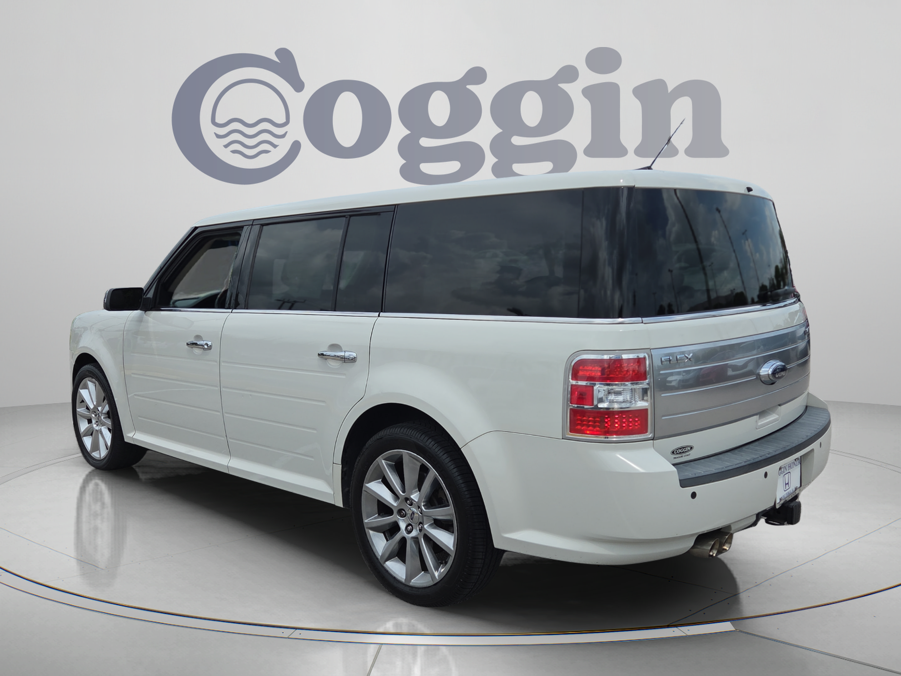 Used 2010 Ford Flex Limited FWD image 3