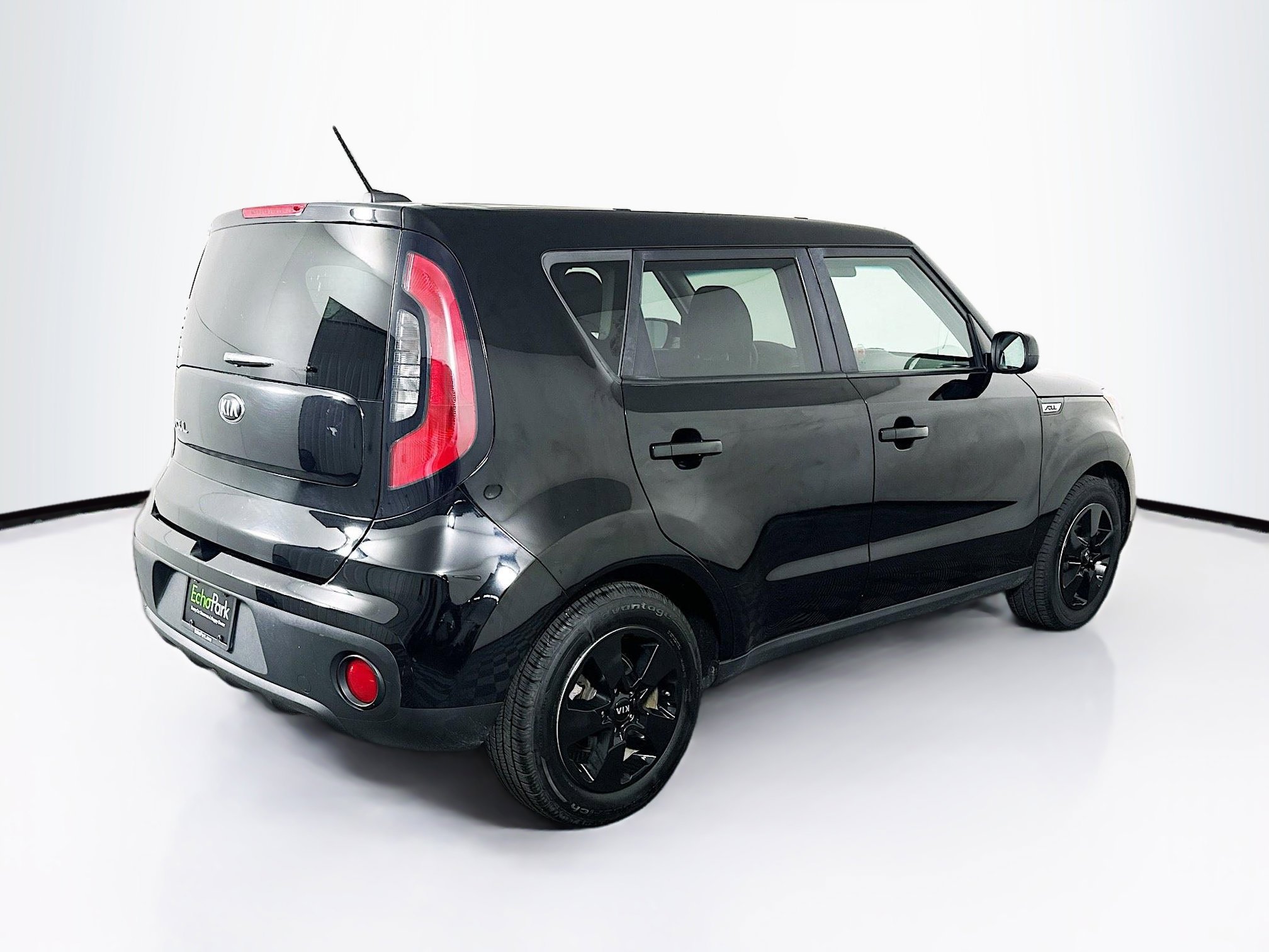 Used 2017 Kia Soul FWD image 9