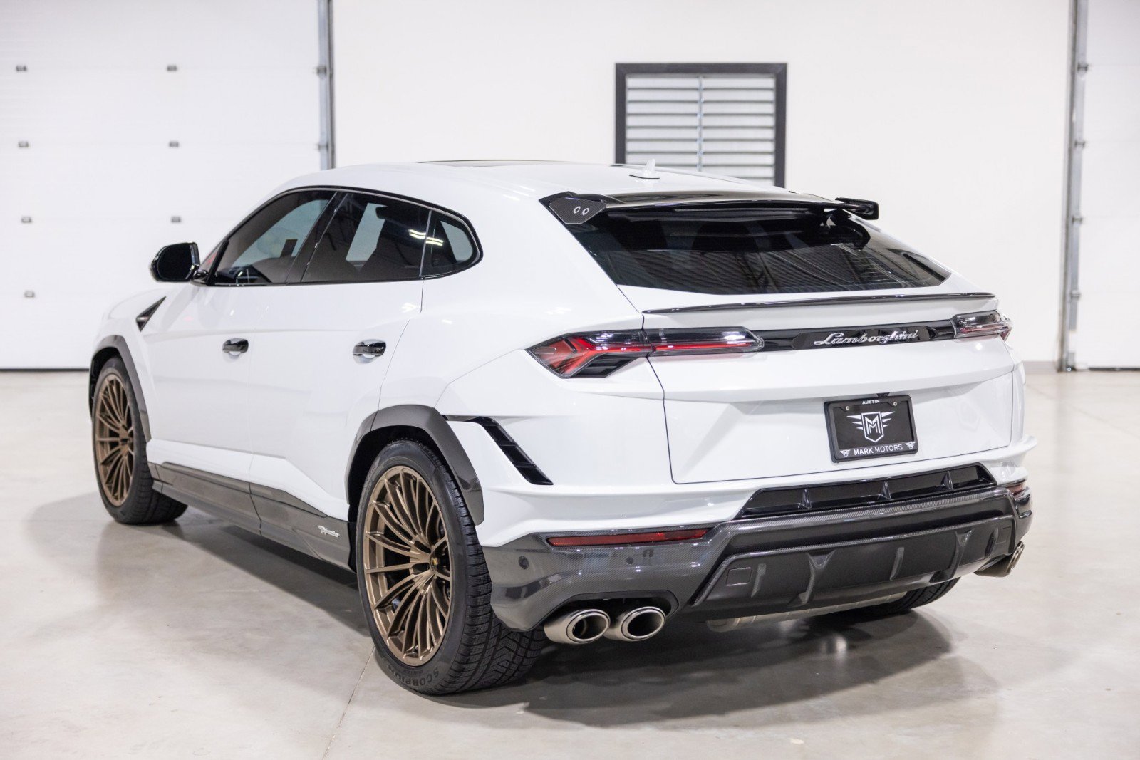 Used 2023 Lamborghini Urus Performante image 7