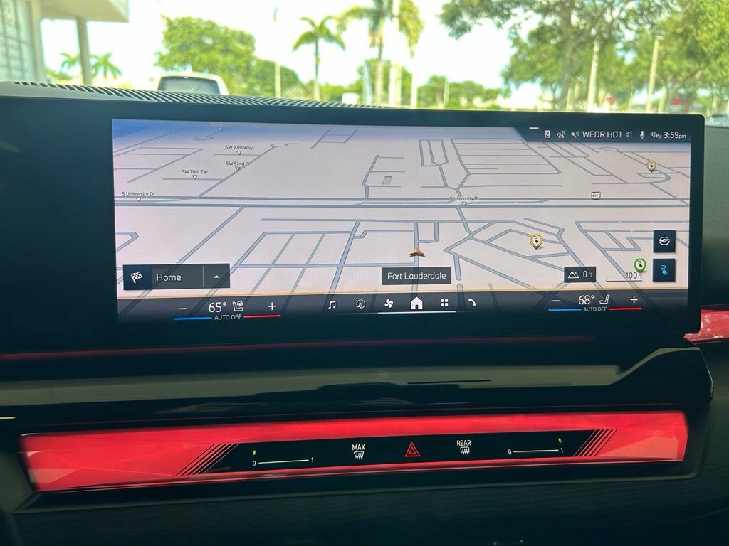 Used 2026 BMW i5 eDrive40 w/ Premium Package RWD image 11