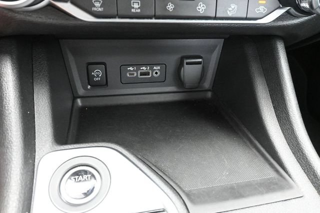 Used 2024 Nissan Sentra SV w/ All-Weather Package FWD image 38