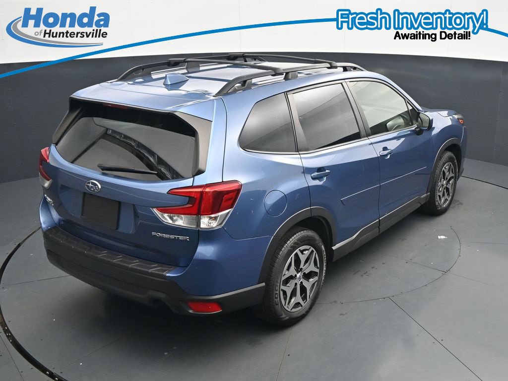 Used 2023 Subaru Forester Premium AWD/4WD image 26