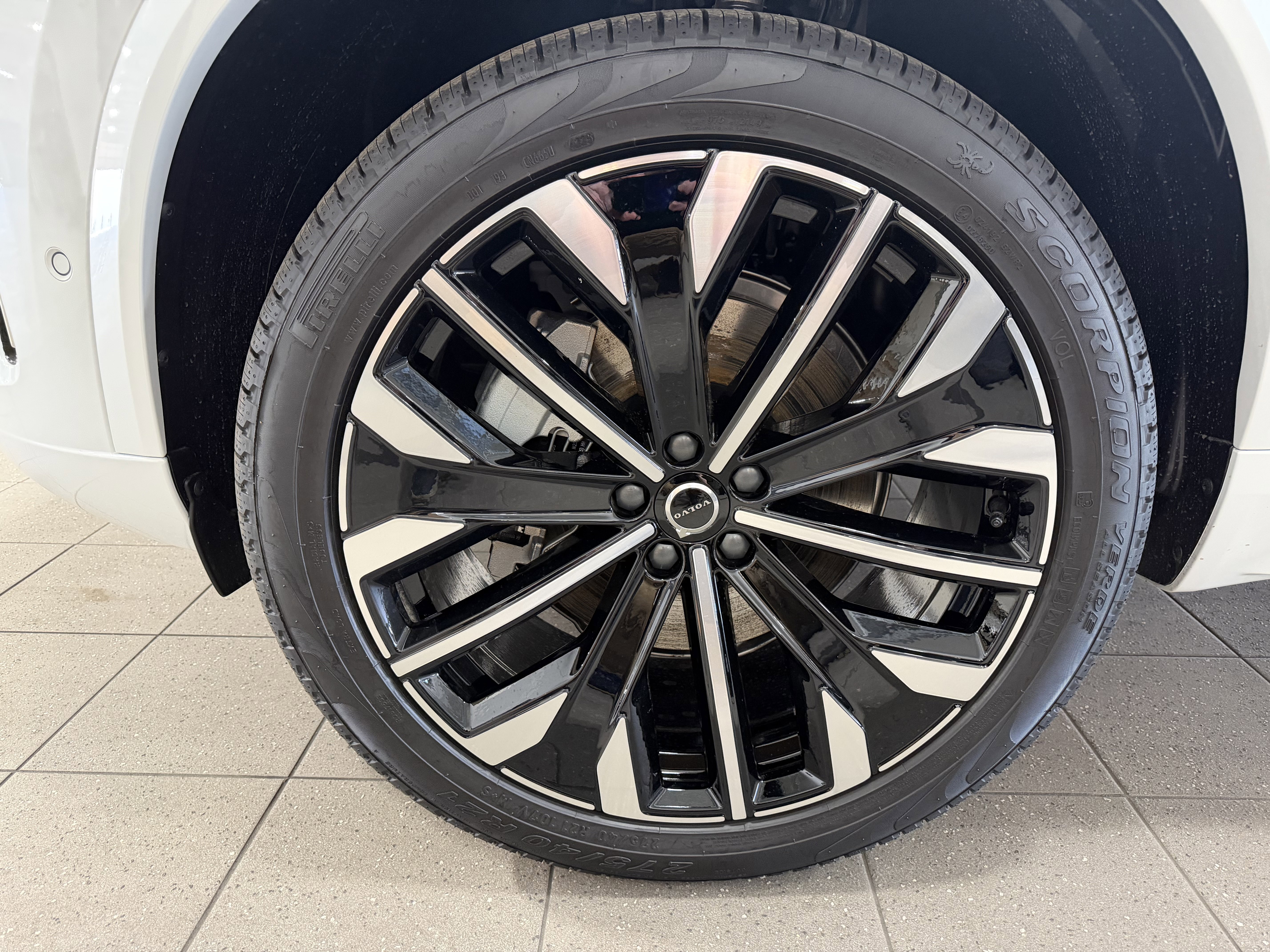 New 2026 Volvo XC90 B6 Ultra AWD/4WD image 5