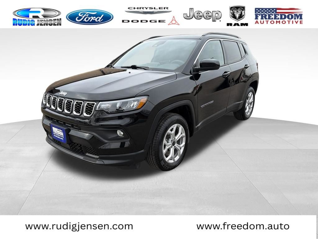 Used 2025 Jeep Compass Latitude w/ Sun & Sound Group