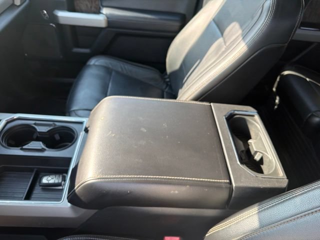 Used 2018 Ford F250 Lariat w/ Lariat Ultimate Package AWD/4WD image 27