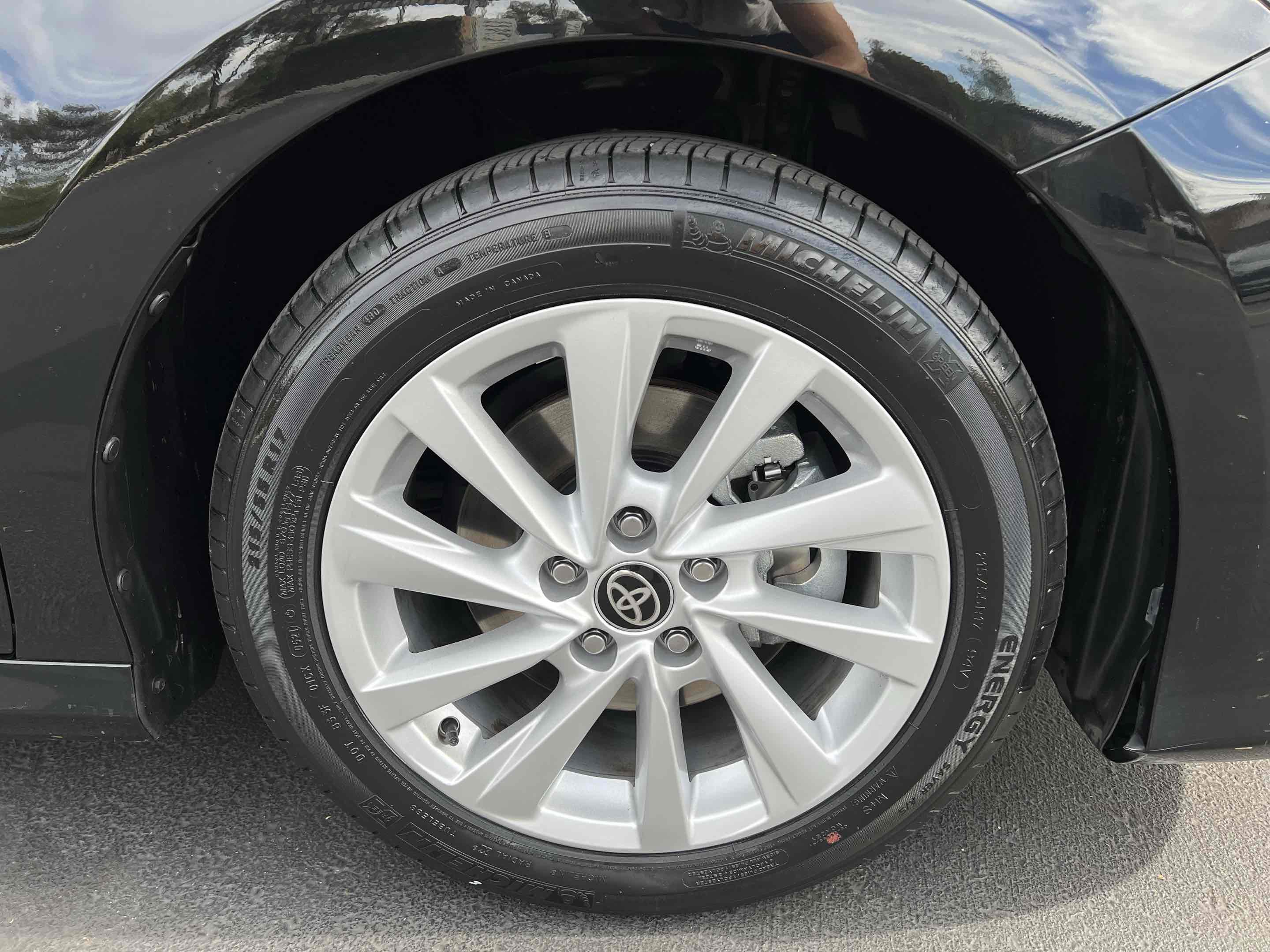 Used 2021 Toyota Camry LE image 74