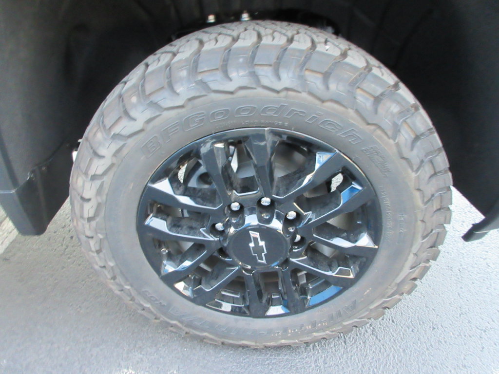 New 2026 Chevrolet Silverado 3500 LT w/ Trail Boss Package AWD/4WD image 10