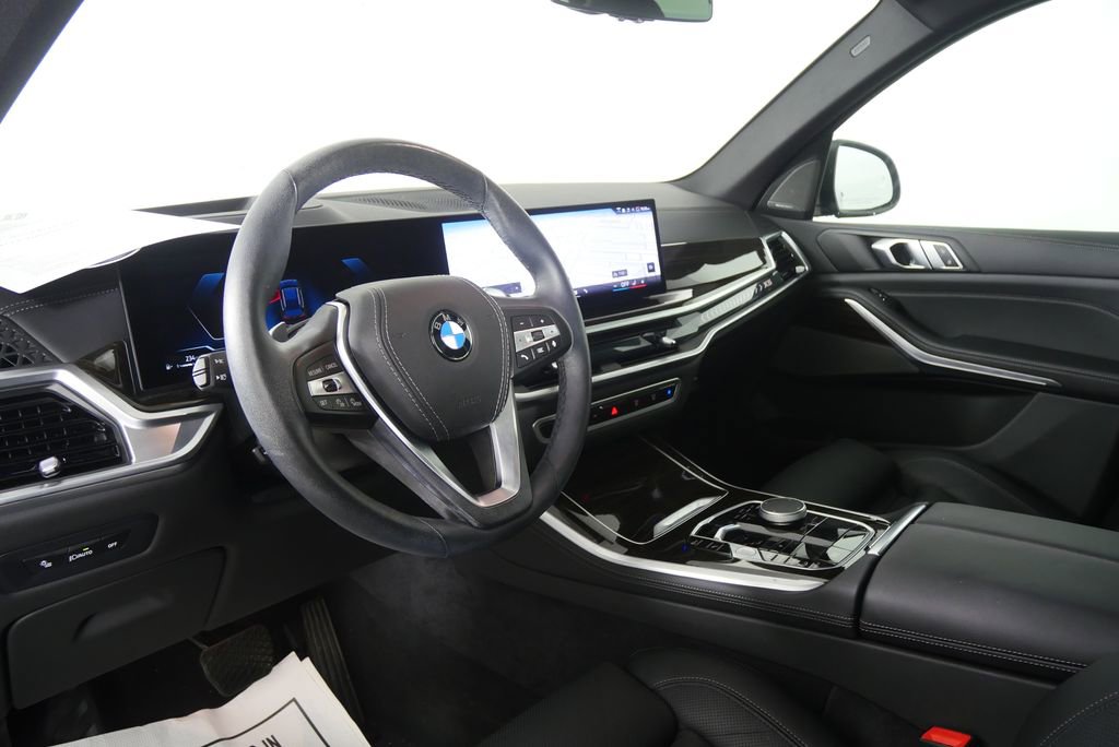 Certified 2025 BMW X5 xDrive40i image 12