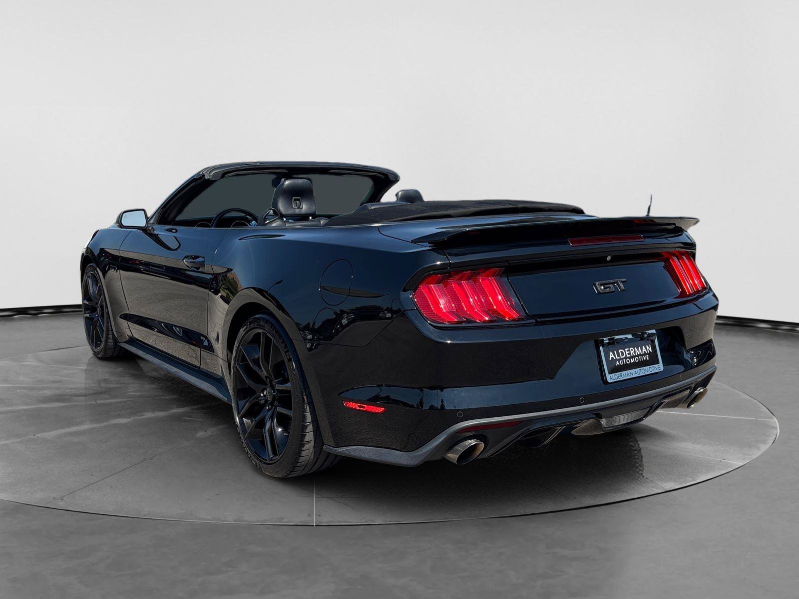 Used 2016 Ford Mustang GT Premium w/ Equipment Group 401A RWD image 28