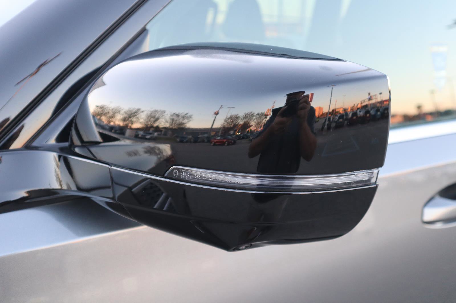 New 2026 Nissan Armada SL w/ Captain's Chari Seat Package image 7