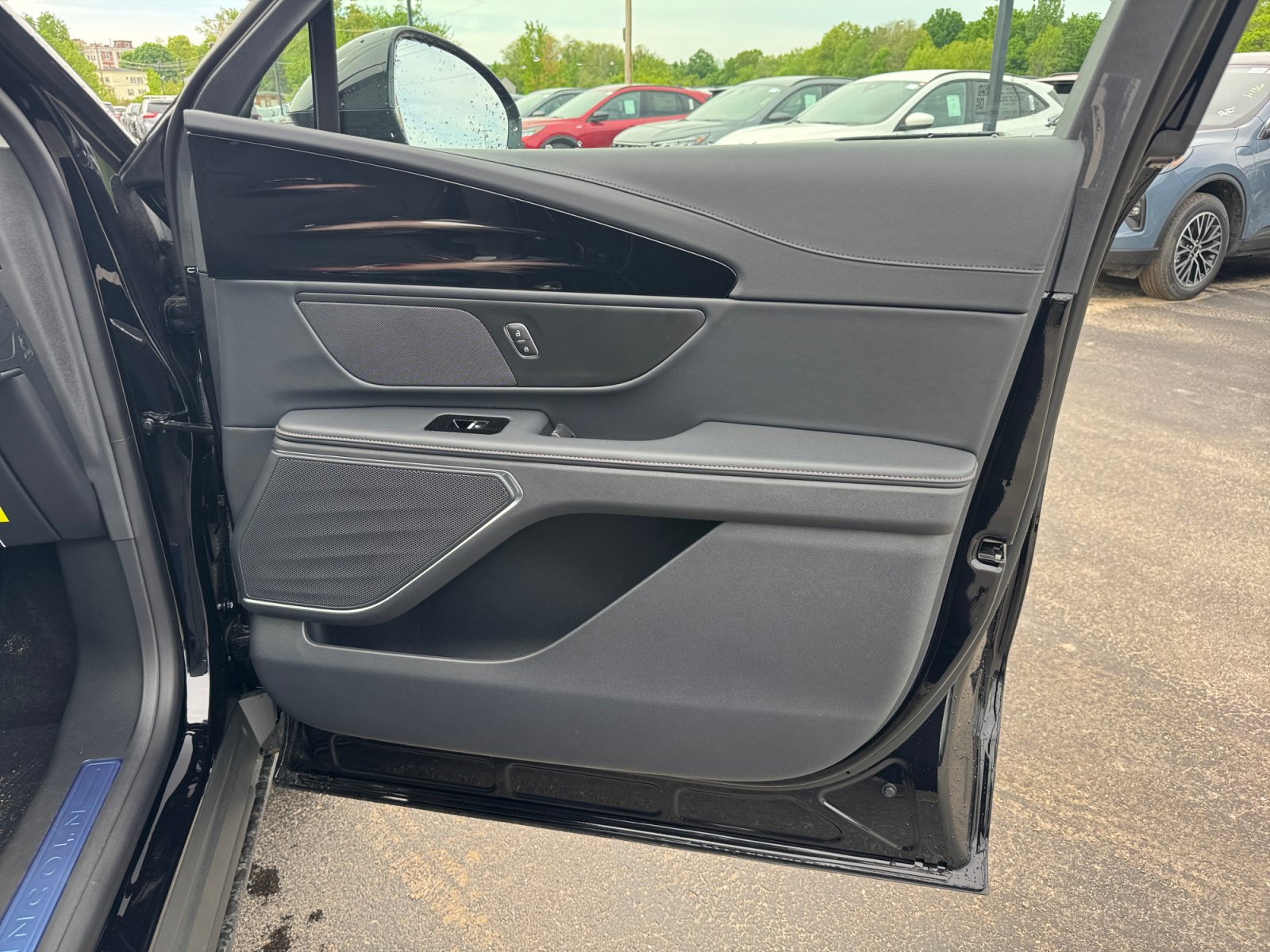New 2026 Lincoln Nautilus Premier AWD/4WD image 29