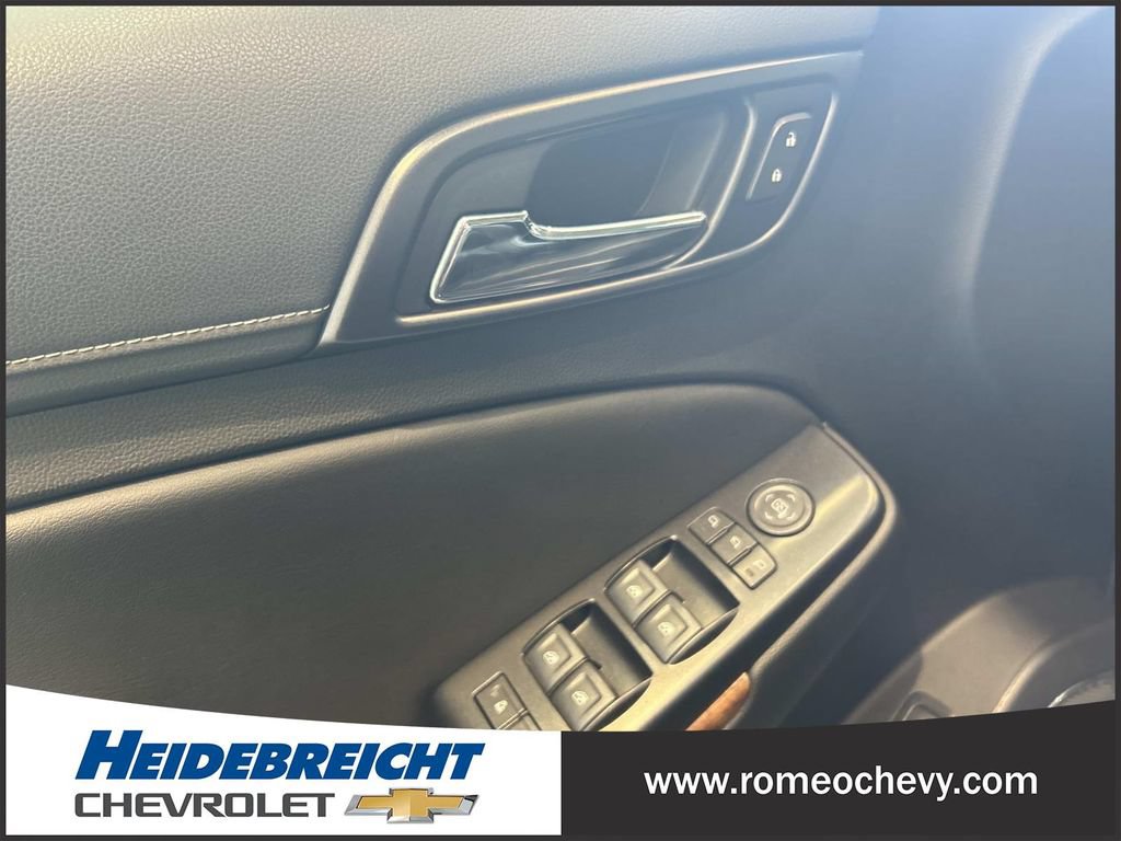 Used 2019 Chevrolet Tahoe Premier AWD/4WD image 11