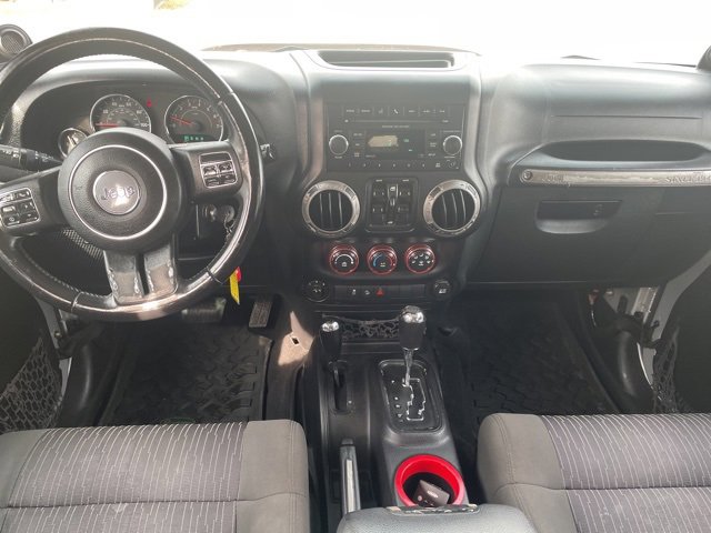 Used 2012 Jeep Wrangler Unlimited Sport image 3
